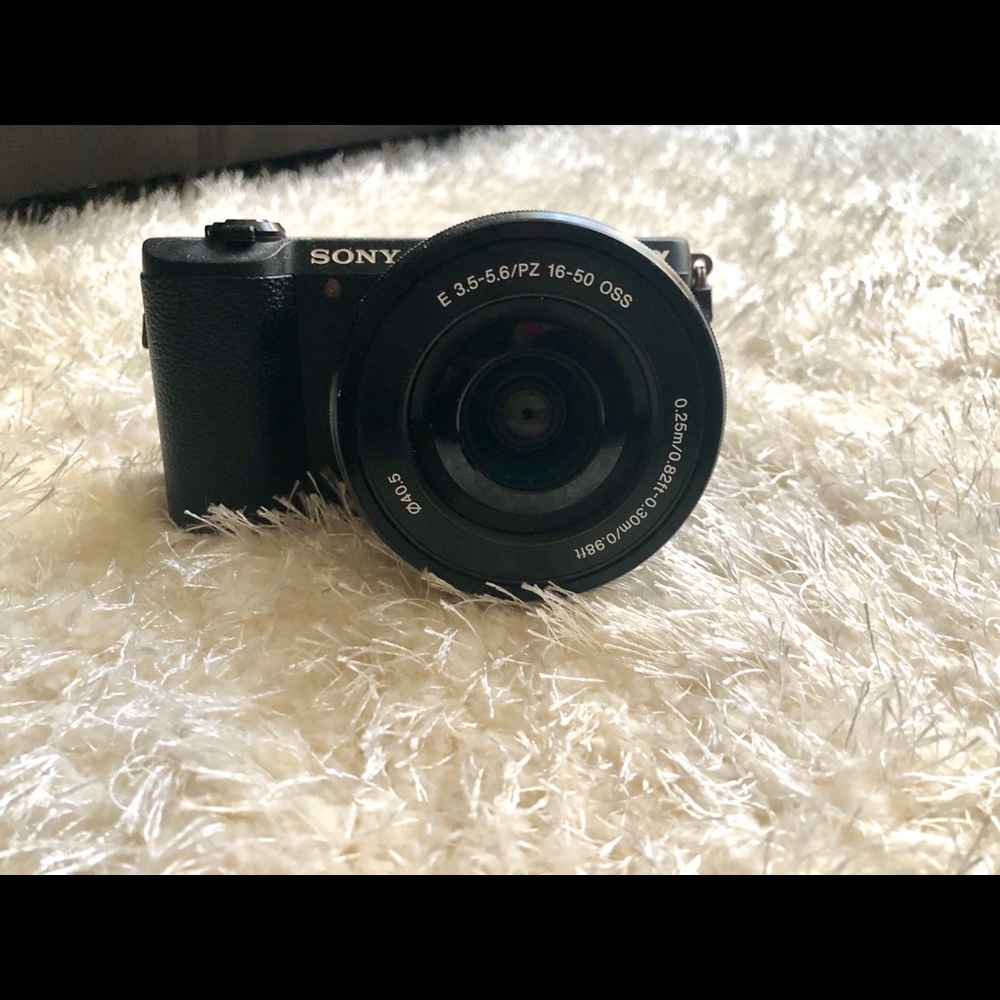 Sony a5100 camera